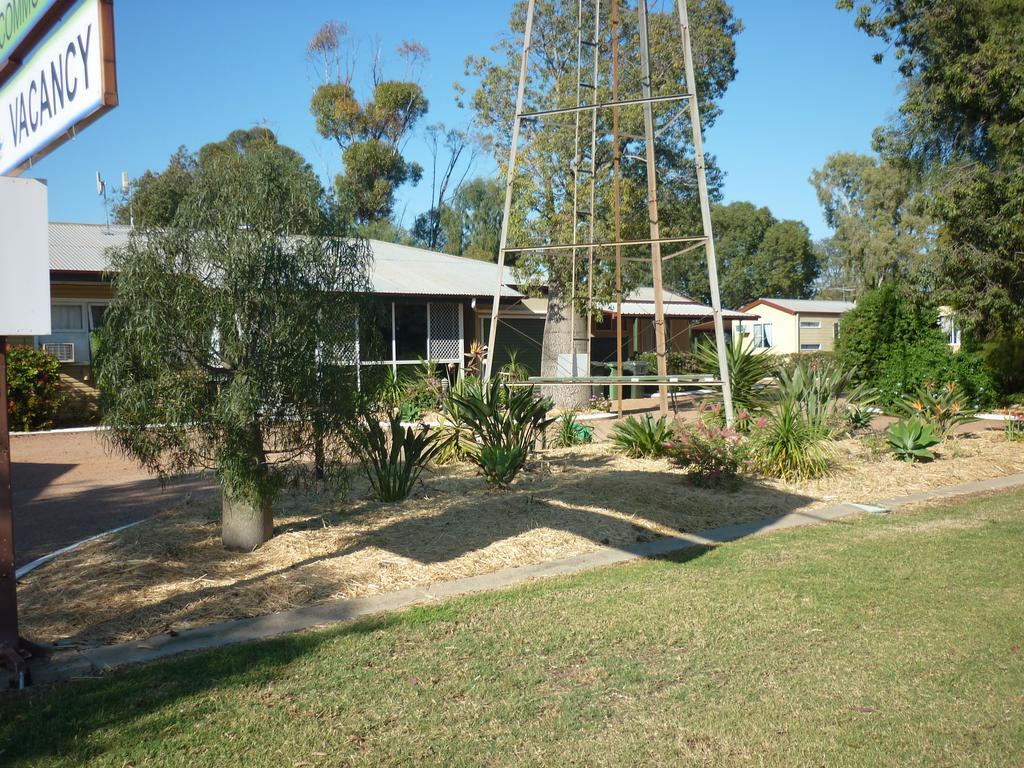 Roma Aussie Tourist Park Motel Exterior foto