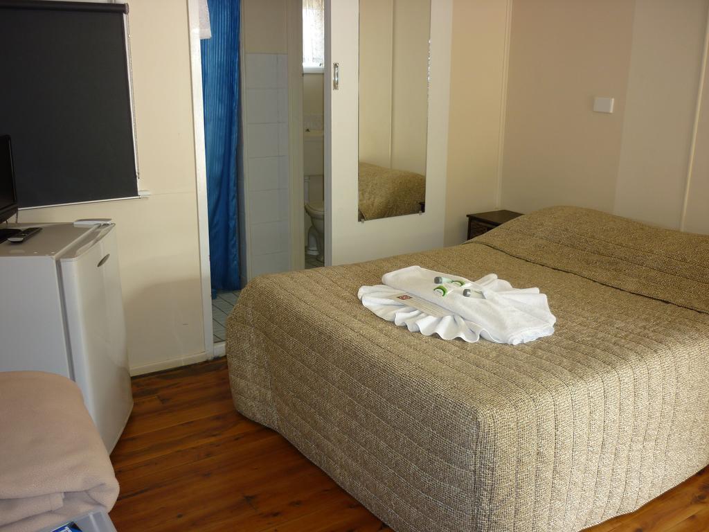 Roma Aussie Tourist Park Motel Exterior foto